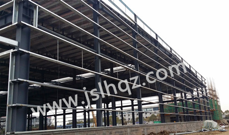 鋼結(jié)構(gòu)